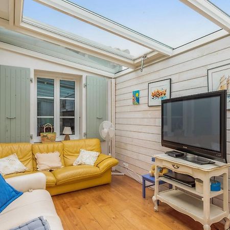 Nice Studio With Veranda Nearby The Beach In La Flotte - Welkeys Εξωτερικό φωτογραφία